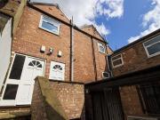 4 bedroom flat to rent