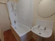 4 bedroom flat to rent
