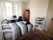 4 bedroom flat to rent