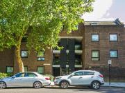 4 bedroom flat to rent