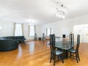 4 bedroom flat to rent