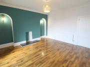 4 bedroom flat to rent