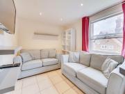 4 bedroom flat to rent