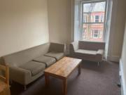 4 bedroom flat to rent