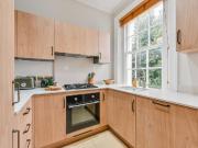 4 bedroom flat to rent