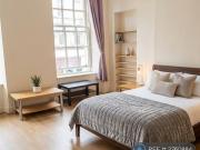 4 bedroom flat to rent