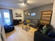 4 bedroom flat to rent 4 bedroom flat to rent