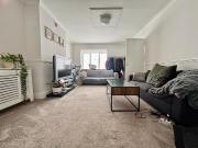 4 bedroom flat to rent