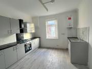 4 bedroom flat to rent