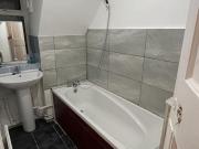 4 bedroom flat to rent