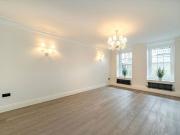 4 bedroom flat to rent