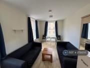 4 bedroom flat to rent