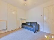 4 bedroom flat to rent