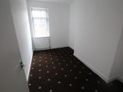 4 bedroom flat to rent