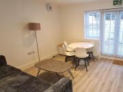 4 bedroom flat to rent