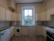 4 bedroom flat to rent