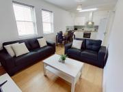 3 bedroom flat to rent