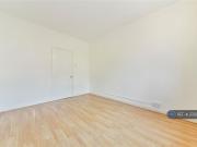 4 bedroom flat to rent