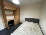 4 bedroom flat to rent