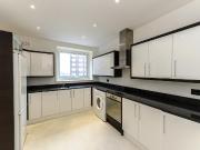 4 bedroom flat to rent