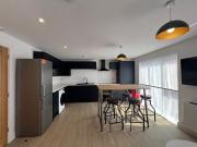 4 bedroom flat to rent