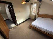 4 bedroom flat to rent