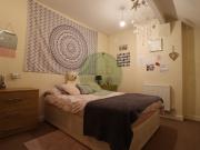 4 bedroom flat to rent in Horsforth