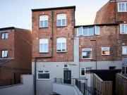 4 bedroom ground flat to rent