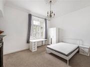 4 bedroom ground floor flat to rent