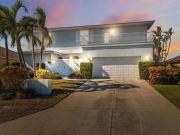 4 bedroom, Holmes Beach FL 34217 92491553