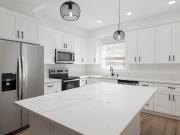 4 Bedroom Home for Rent at 137 W Olive Dr #301, San...