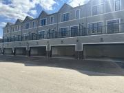 4 Bedroom Home for Rent at 2321 Dundas Street South #24,...