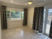 4 BEDROOM HOME – WALK TO SHOPS & BEACHES