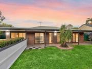 4 Bedroom Home with Huge Entertaining Deck