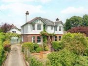 4 Bedroom House 4 Bedroom House