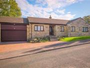 4 Bedroom House 4 Bedroom House