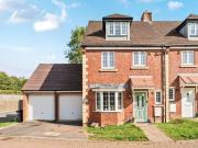 4 Bedroom House 4 Bedroom House
