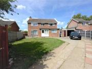 4 Bedroom House 4 Bedroom House