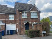 4 Bedroom House 4 Bedroom House
