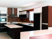 4 Bedroom House and Lot for Rent in San Lorenzo Village,...