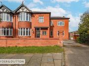 4 Bedroom House Ashton Under Lyne Tameside 94607033