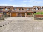 4 Bedroom House Barry Barry 92511019