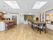 4 Bedroom House Bromley Greater London LS96744682