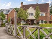 4 Bedroom House Fleet Hampshire LS94999461