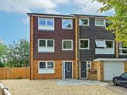 4 Bedroom House For Rent In Bricket Wood