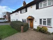 4 bedroom house for rent in Cross Way, Harpenden, AL5