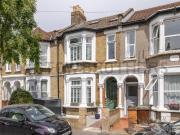 4 bedroom house for rent in Hatherley Road, Walthamstow, E17