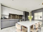 4 Bedroom House For Rent In Parsons Green, London