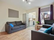 4 bedroom house for rent in Rosedale Road, Sheffield, S11