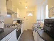 4 bedroom house for rent in South View Place,...